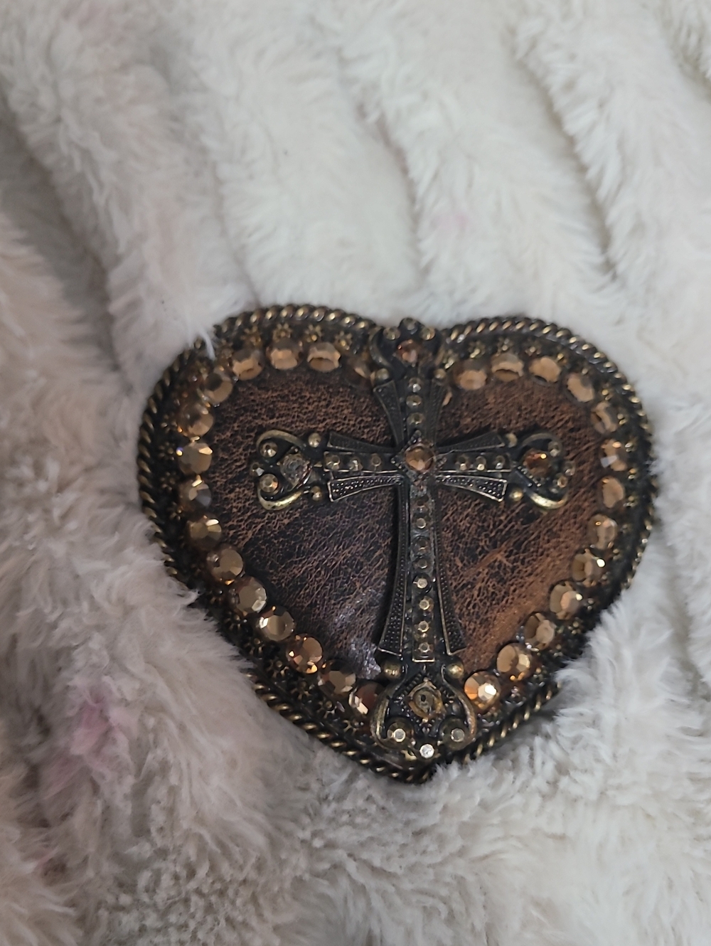 Brown Heart-Shaped Cross Acccent Belt Buckle With Sparkling Rhinestones